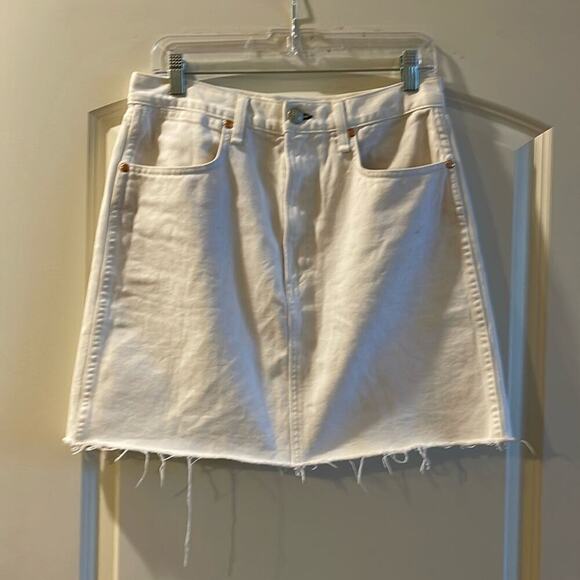 Skirt Rag & Bone white  denim size 30 mini 18” length new Zip front with button - Picture 1 of 4